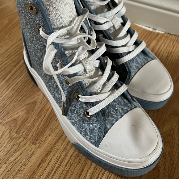 Micheal Kors High Tops - Picture 2 of 3